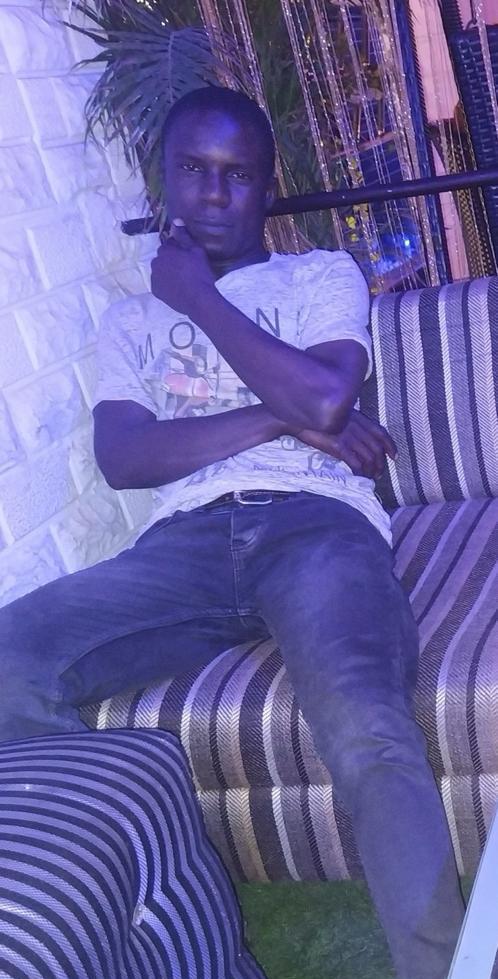 CELEBRATING THE CELEBRANT, A GIANT AOCOSSA WITH A GREAT DIFFERENCE AND STATUS